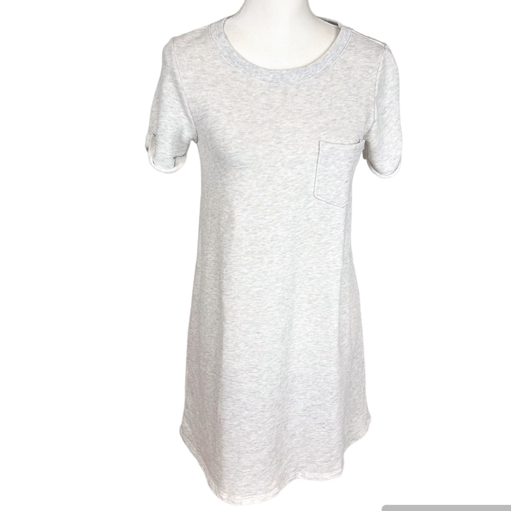 4/$25 American Eagle Outfitters Heathered gray sweatshirt dress